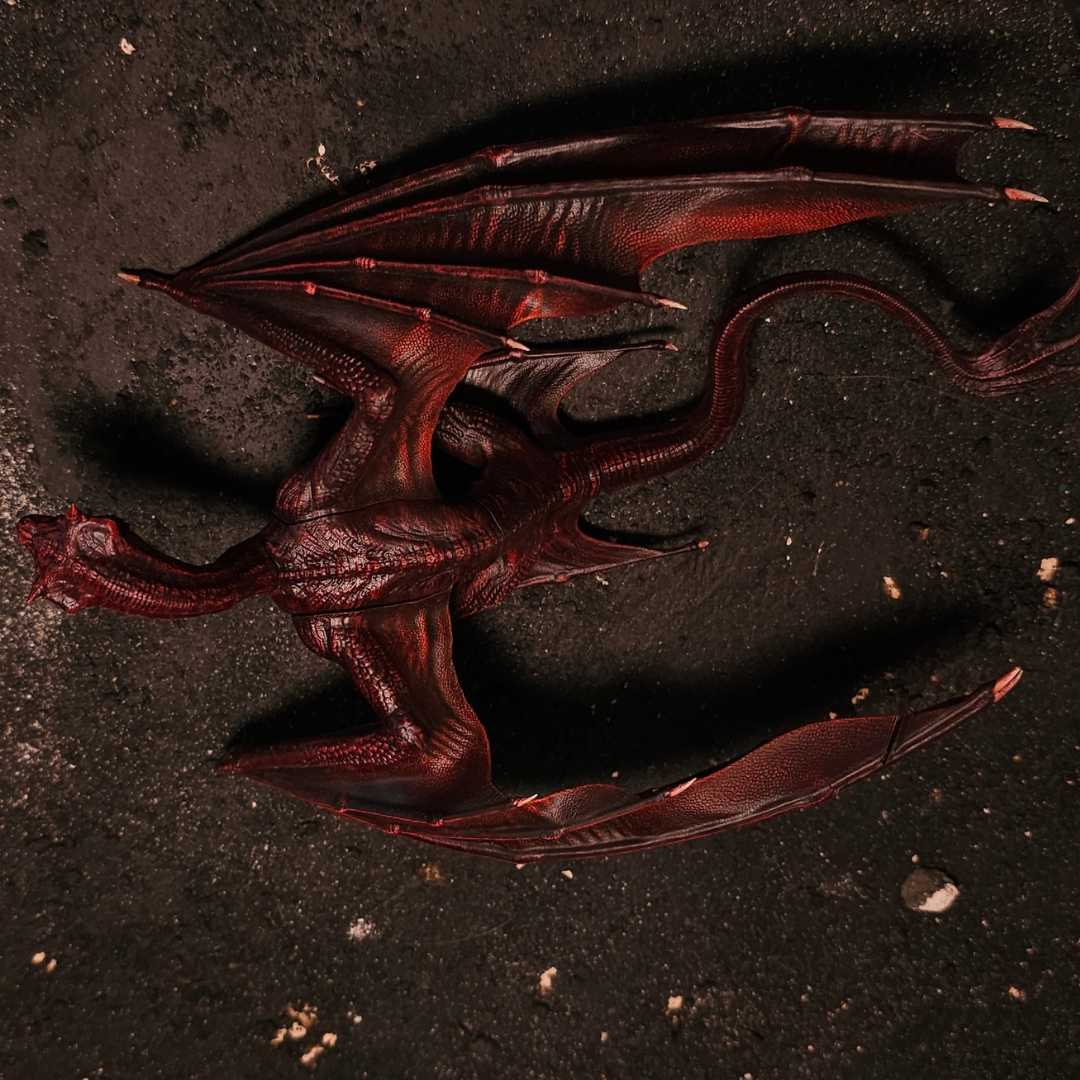 Profil arrière de Bébé Blood Wyrm Caraxes en impression 3D, figurine de collection inspirée de House of the Dragon