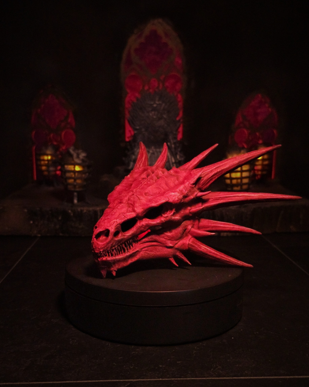 Figurine détaillée du crâne de Meleys, dragon majestueux de House of the Dragon