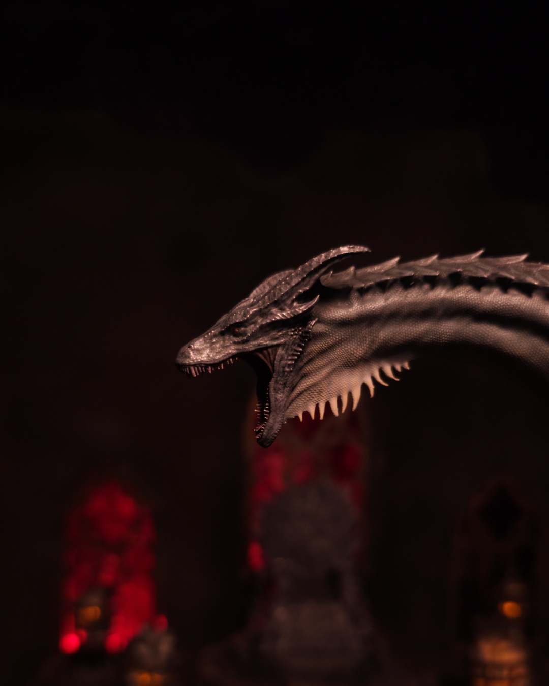 The Silverwing” - Dragon figurine – Antre du dragon d'airain, image size:1080x1350