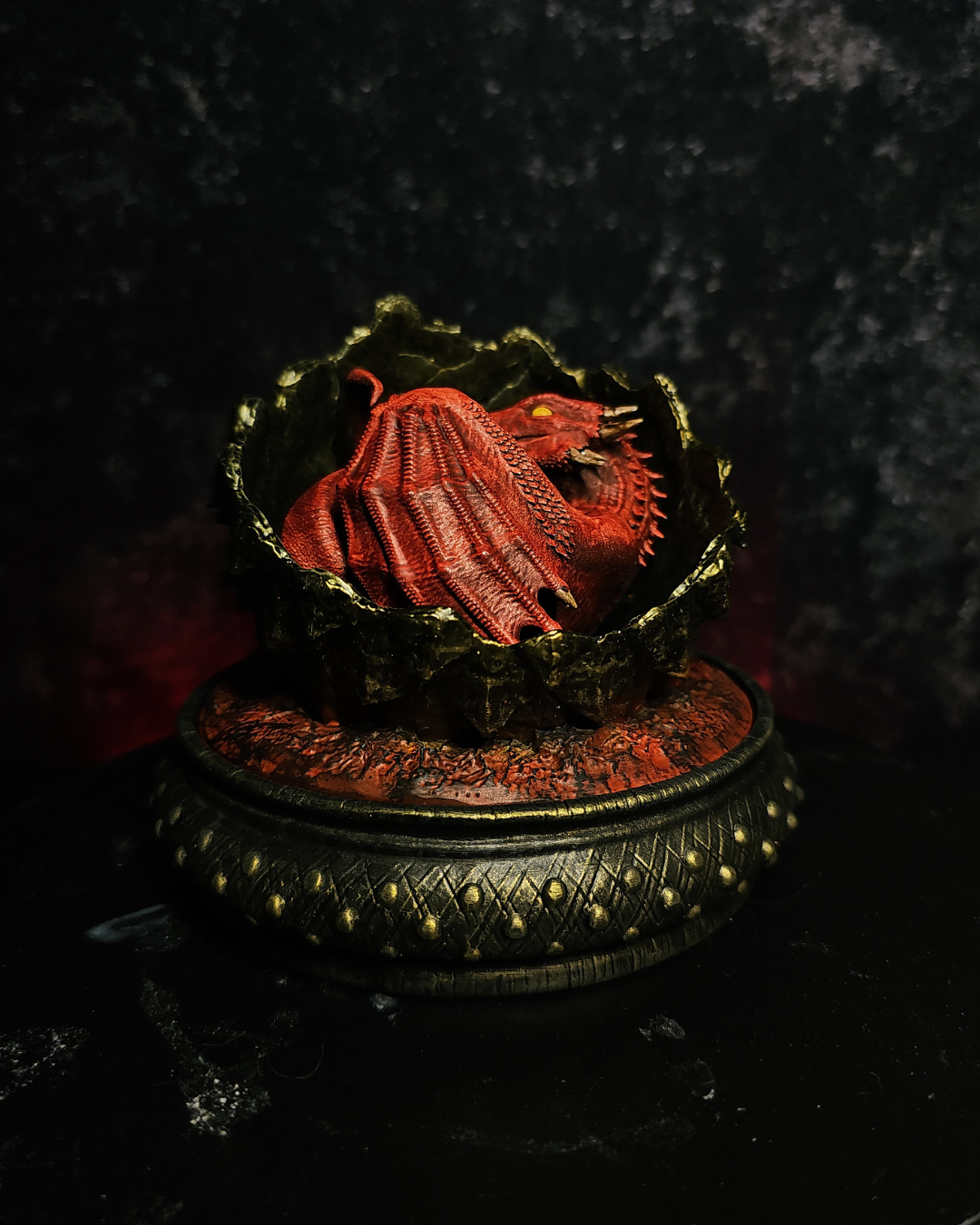 Detailed resin baby dragon curled inside a cracked dragon egg. Inspired by Rhaenys Targaryen, House of the Dragon and fantasy dragon eggs.